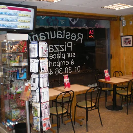 Cafe De La Gare
