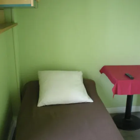 Cafe De La Gare Hotel 3*