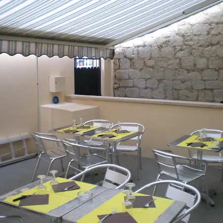 فندق Cafe De La Gare